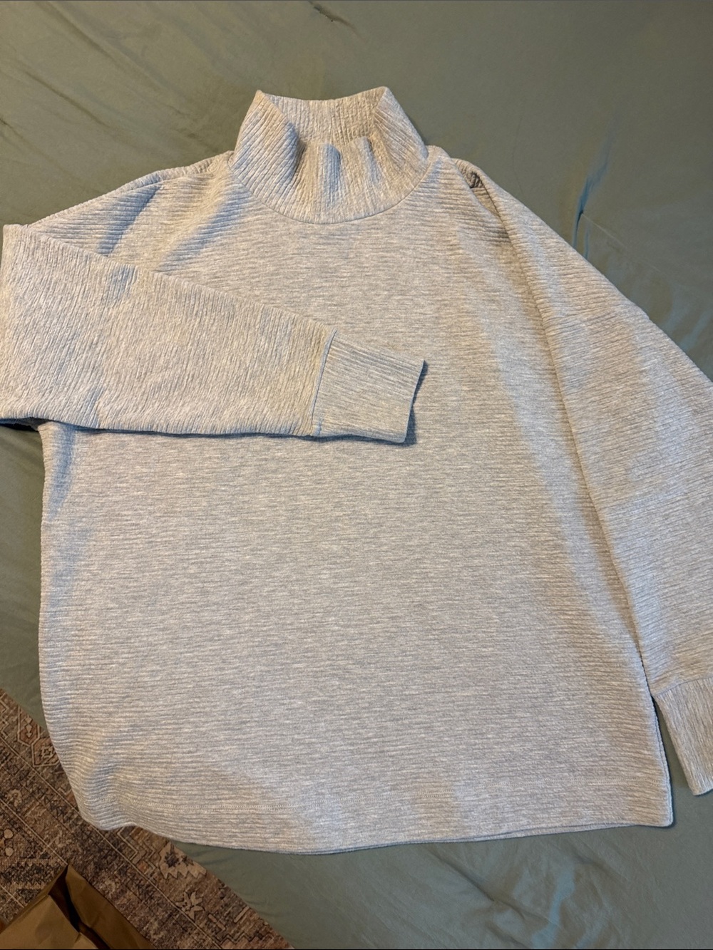 Amazon Women's Light Gray Turtleneck Sweater